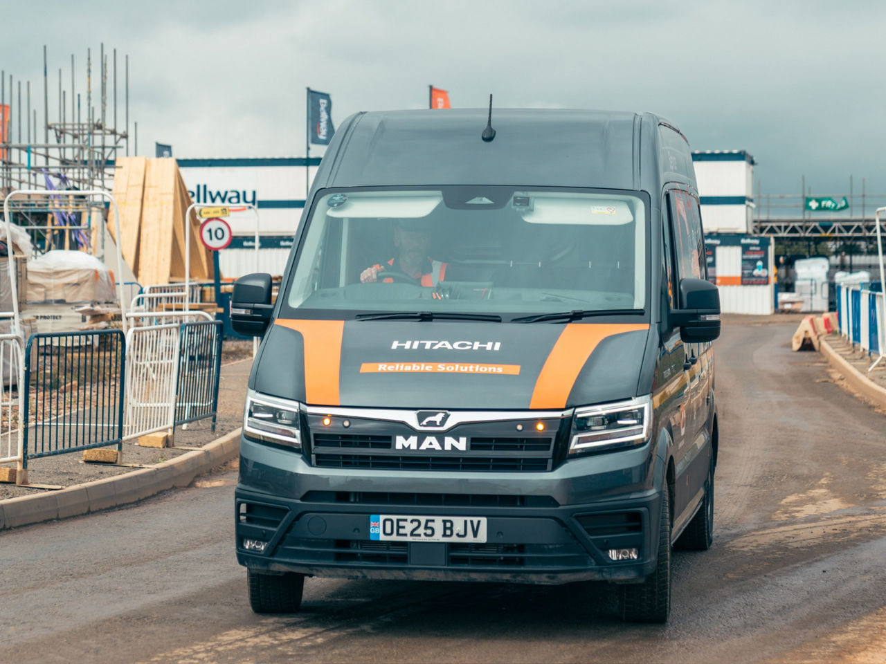 All-rounder with comfort: the TGE masters even difficult terrain, but drives almost like a luxury car – according to feedback from its users.